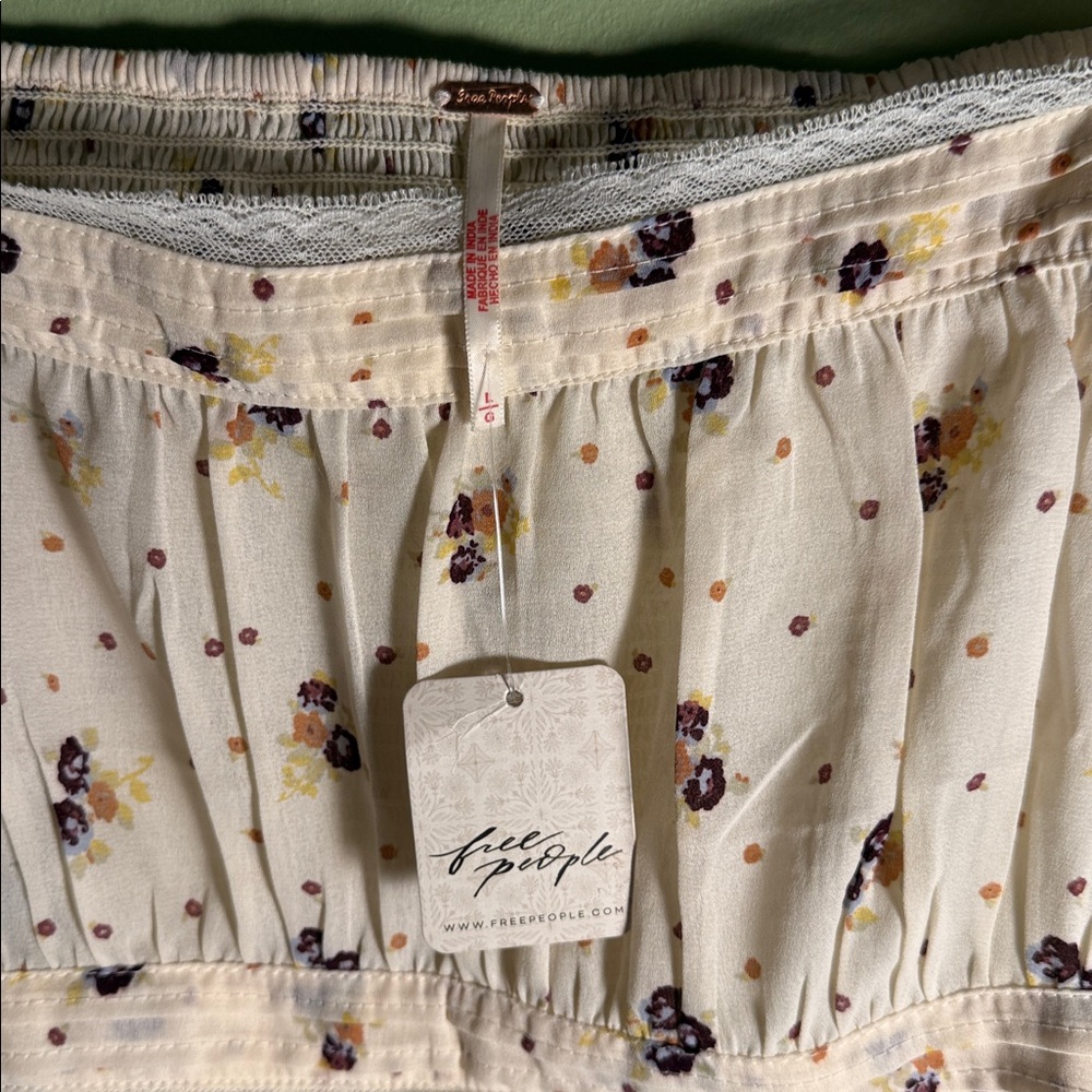 Free People Prairie Field Top. NWT. Swan combo - Picture 4 of 9